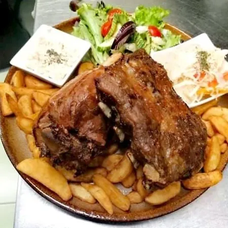 Jolán Pension&restaurant Affittacamere 3*