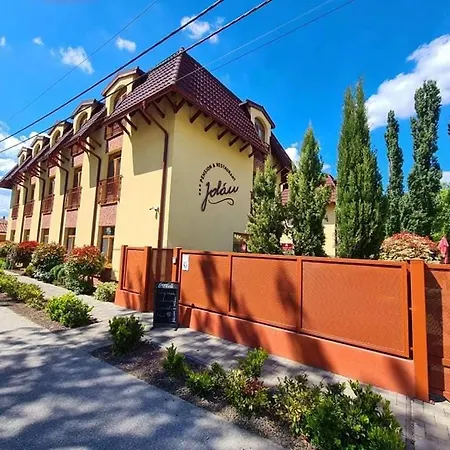 Affittacamere Jolán Pension&restaurant 3*