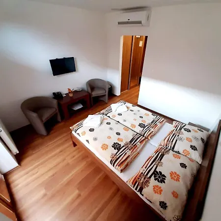 Jolán Pension&restaurant Cicov