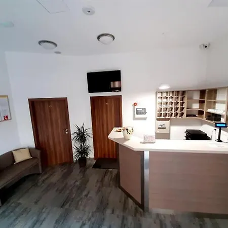 Jolan & Restaurant בית הארחה Cicov