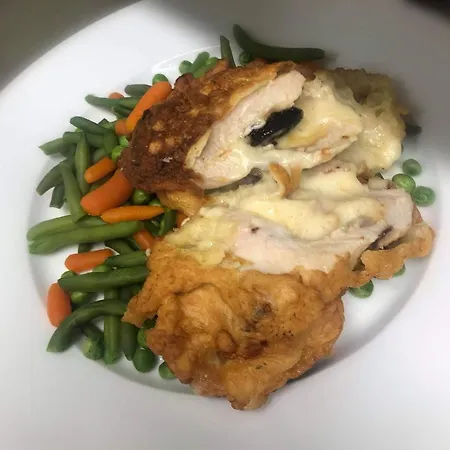 בית הארחה Jolan & Restaurant 3*