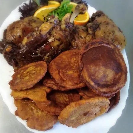 בית הארחה Jolan & Restaurant 3*