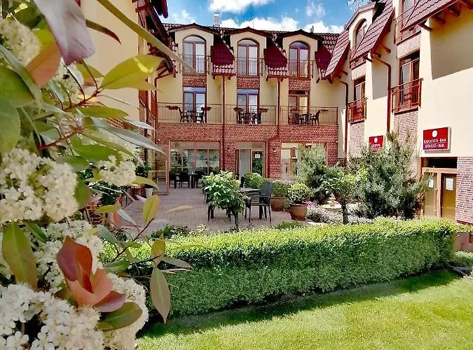 Jolan & Restaurant 3*